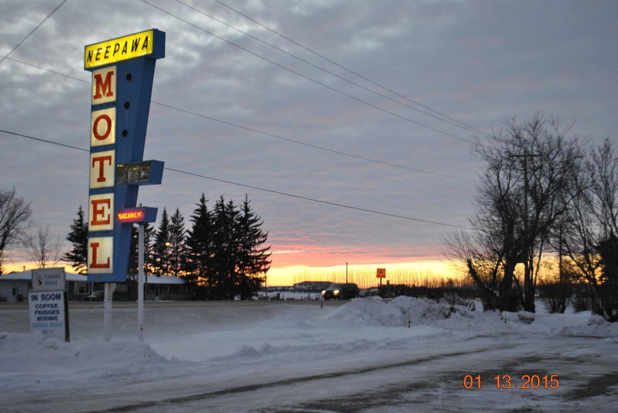 Neepawa Motel Dış mekan fotoğraf